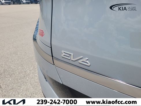 New 2026 Kia EV6 Wind RWD image 11
