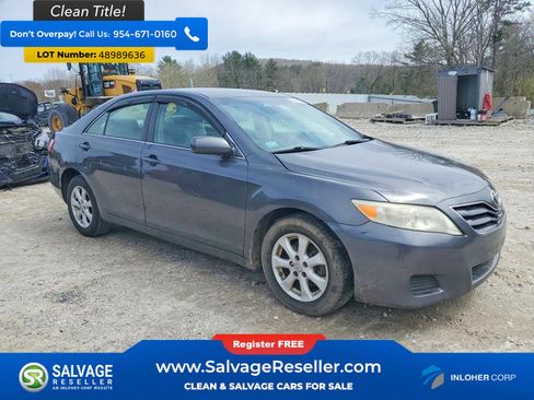 Used 2011 Toyota Camry LE w/ LE Extra-Value Pkg image 5