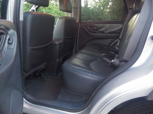 Used 2003 MAZDA Tribute ES AWD/4WD image 11
