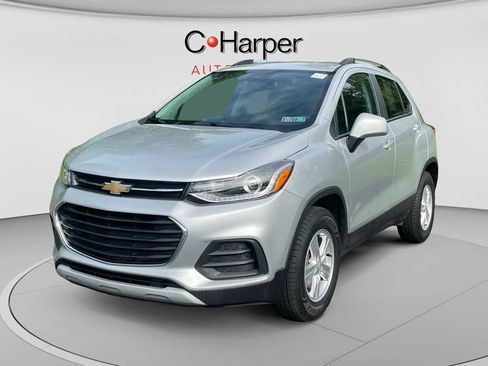 Certified 2022 Chevrolet Trax LT w/ LT Convenience Package AWD/4WD image 7