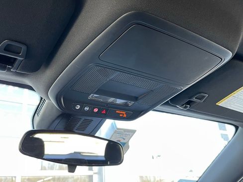 Used 2025 GMC Terrain Elevation image 22