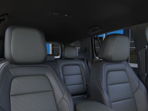 New 2027 Chevrolet Equinox LT w/ Convenience Package II FWD image 24