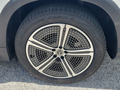 Certified 2023 Mercedes-Benz EQS 450+ SUV image 5
