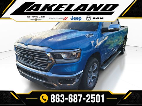 Used 2024 RAM 1500 Laramie AWD/4WD image 3