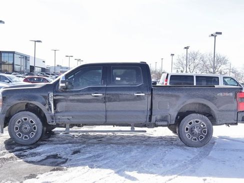 Used 2024 Ford F350 Platinum image 4