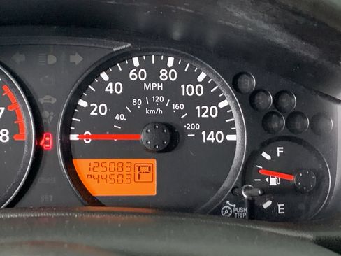 Used 2015 Nissan Frontier S RWD image 24