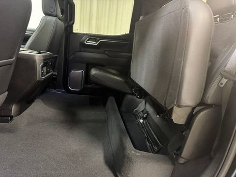 Used 2025 Chevrolet Silverado 1500 High Country w/ High Country Premium Package AWD/4WD image 36