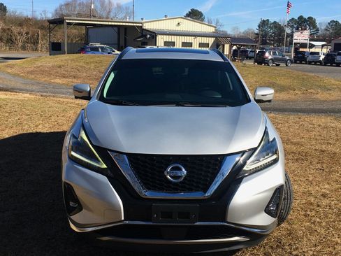 Used 2019 Nissan Murano SV w/ Premium Package image 5