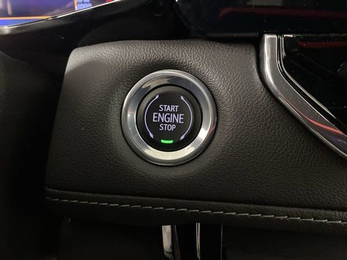 Used 2024 Chevrolet Colorado LT w/ LT Convenience Package III image 20