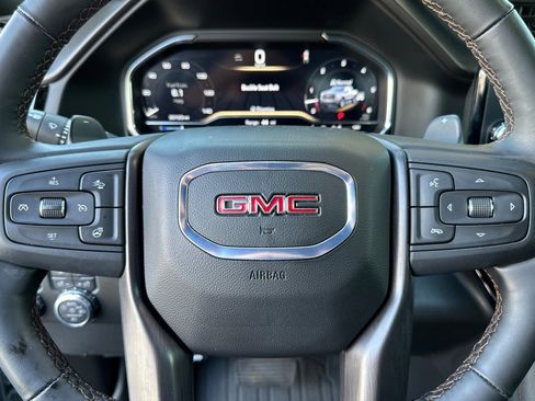 Certified 2025 GMC Sierra 1500 AT4 w/ Technology Package AWD/4WD image 21
