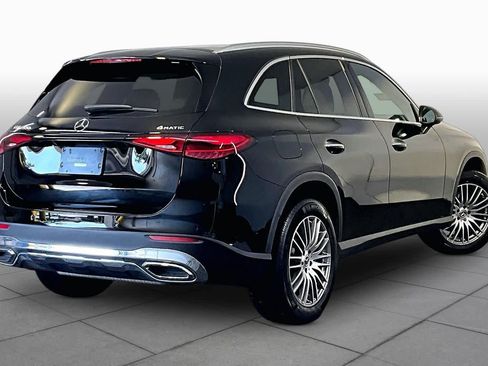 Used 2026 Mercedes-Benz GLC 300 4MATIC image 13