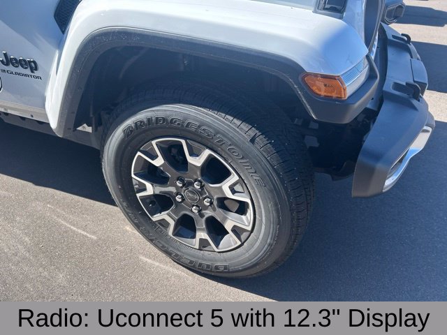 Used 2026 Jeep Gladiator Sport AWD/4WD image 6