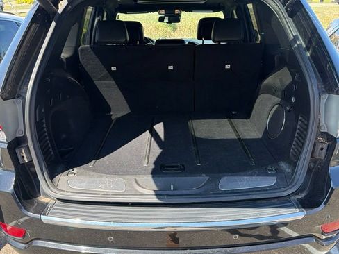 Used 2016 Jeep Grand Cherokee Overland w/ Advanced Technology Group AWD/4WD image 25
