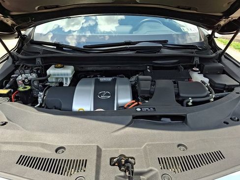 Used 2019 Lexus RX 450h AWD w/ Navigation Package image 28