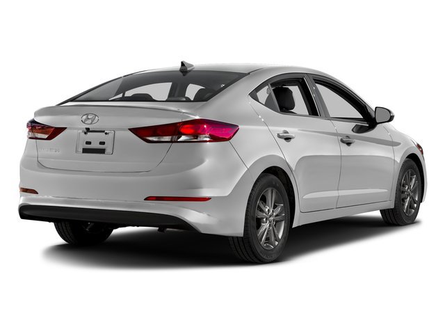 Used 2017 Hyundai Elantra SE FWD image 2