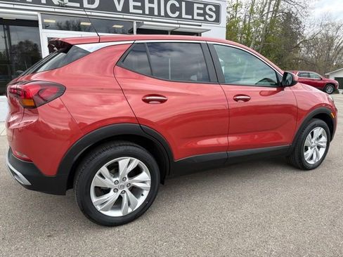 Certified 2024 Buick Encore GX Preferred w/ Comfort Package AWD/4WD image 3