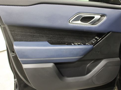 Used 2021 Land Rover Range Rover Velar S AWD/4WD image 6