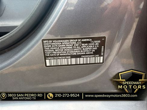 Used 2021 Volkswagen Passat 2.0T SE FWD image 17