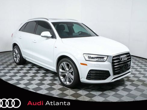 Used 2017 Audi Q3 2.0T Prestige w/ Prestige Package AWD/4WD image 1