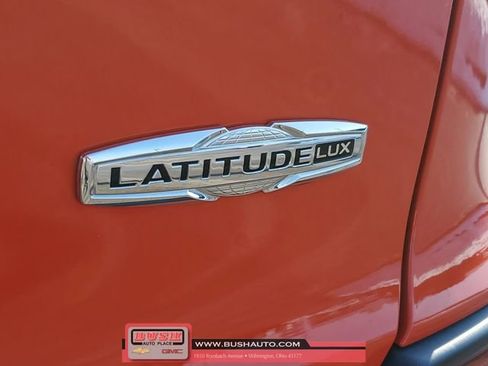 Used 2021 Jeep Cherokee Latitude Lux w/ Sun & Sound Group image 8
