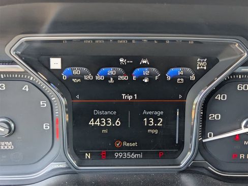 Used 2021 GMC Sierra 1500 AT4 w/ AT4 Premium Package image 33