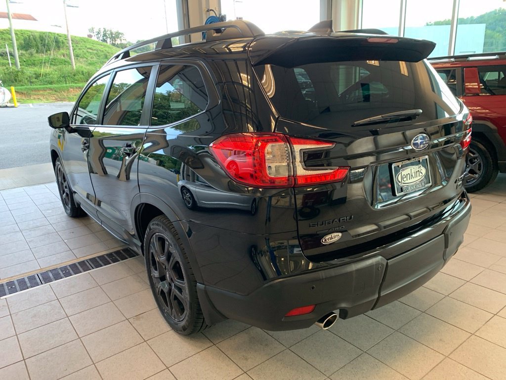 Used 2023 Subaru Ascent Onyx Edition Limited AWD/4WD image 15