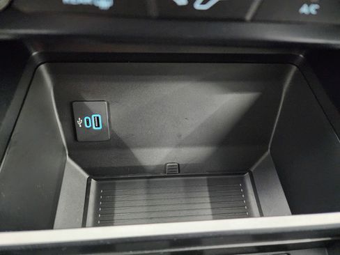 Used 2024 Ford F350 XLT w/ Tremor Off-Road Package image 50