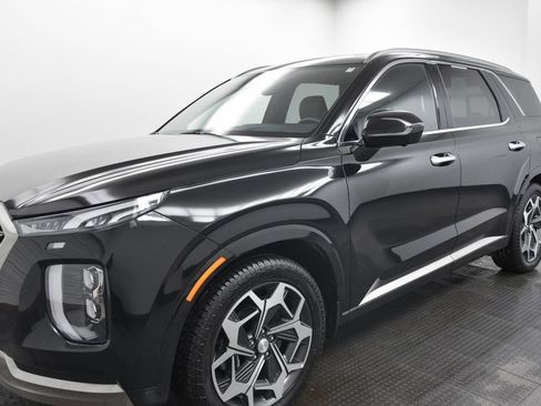 Used 2022 Hyundai Palisade Calligraphy image 3