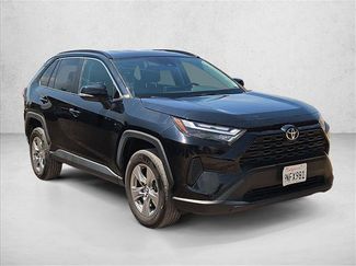 Used 2024 Toyota RAV4 XLE FWD video 3