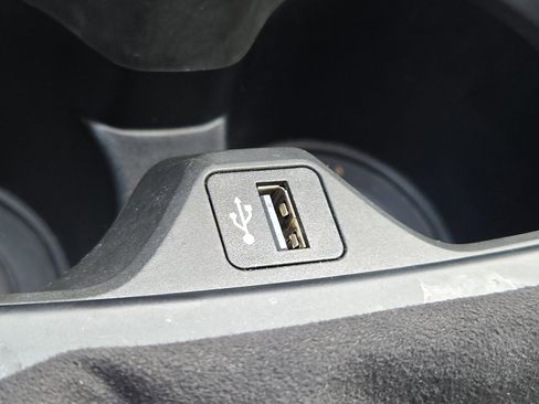 Used 2017 BMW M2 image 27