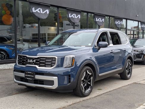 Certified 2024 Kia Telluride S w/ S Sunroof Package image 1
