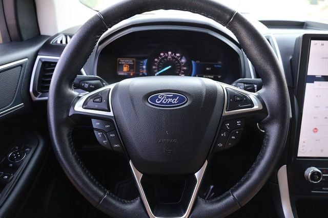 Used 2024 Ford Edge SEL w/ Convenience Package AWD/4WD image 11