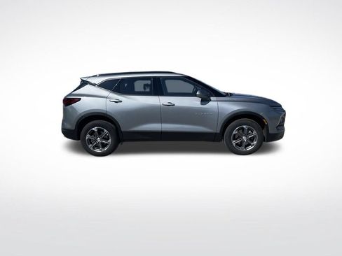 Used 2023 Chevrolet Blazer LT w/ Convenience Package FWD image 6
