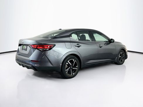 Used 2025 Nissan Sentra SV w/ All-Weather Package FWD image 9