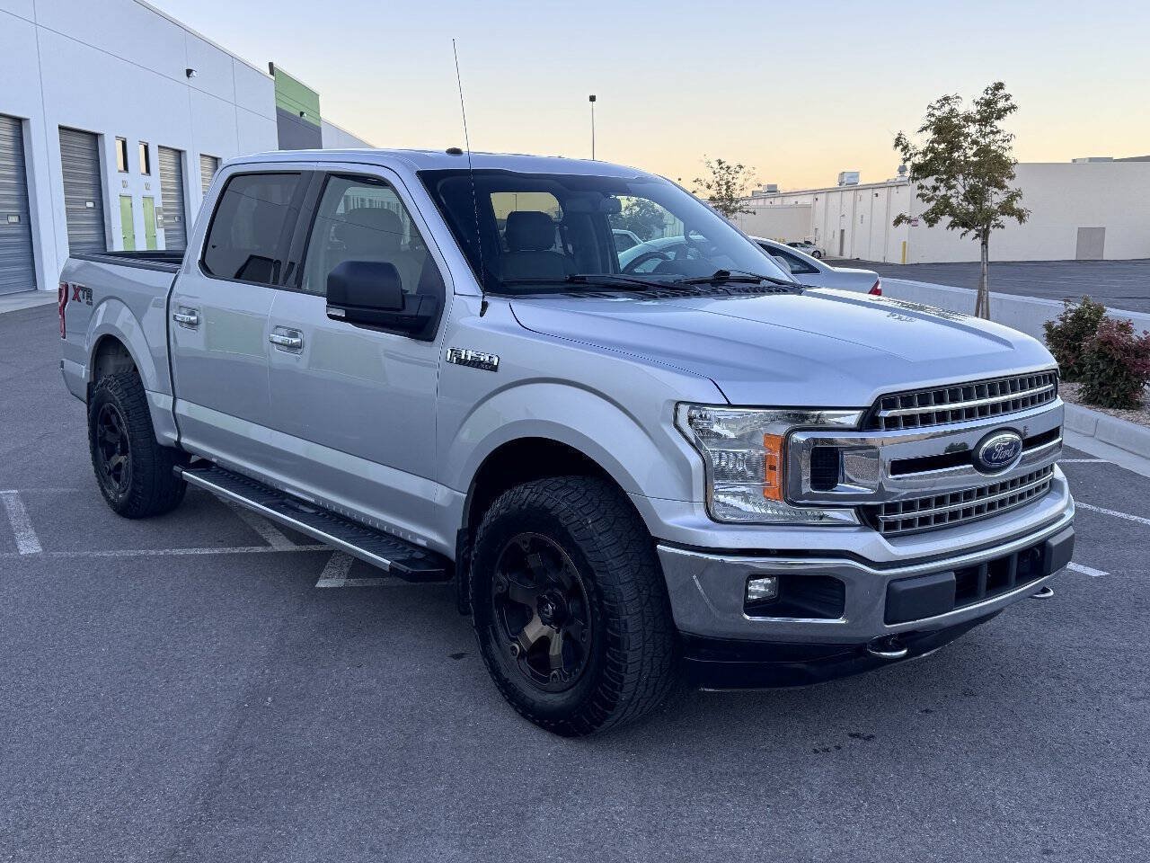 Used 2018 Ford F150 XLT w/ Equipment Group 301A Mid AWD/4WD image 4