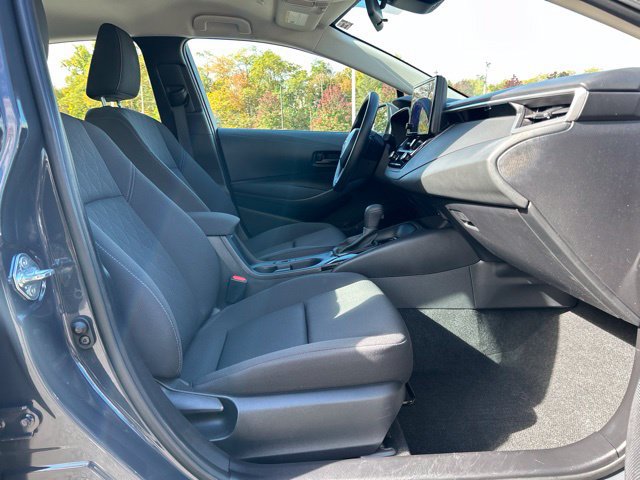 Used 2024 Toyota Corolla LE w/ LE Convenience Package FWD image 22