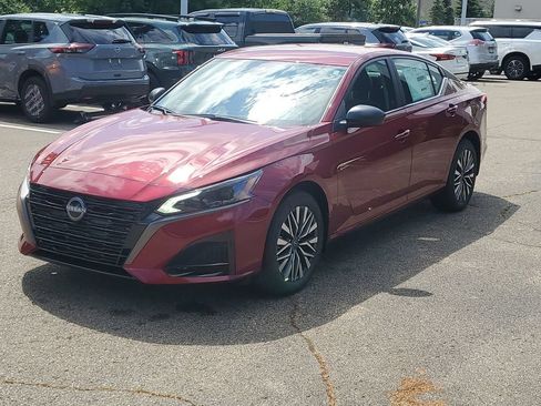 New 2026 Nissan Altima 2.5 SV AWD/4WD image 1