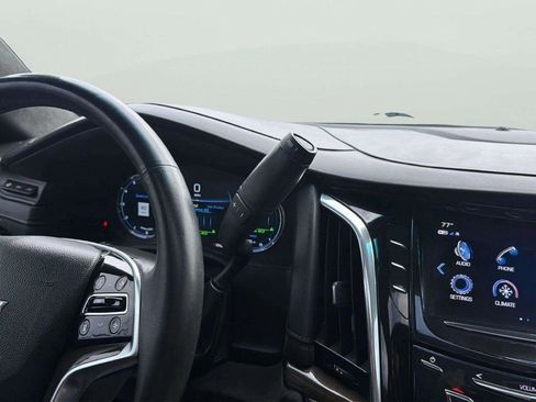 Used 2017 Cadillac Escalade Platinum AWD/4WD image 31