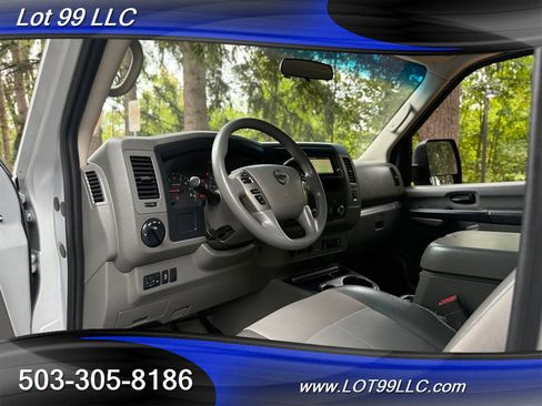 Used 2021 Nissan NV 3500 SV image 30