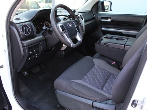 Used 2018 Toyota Tundra SR5 w/ TRD Off Road Package image 11