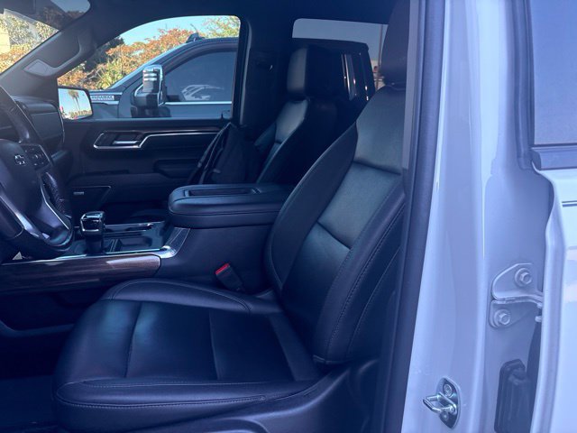 Used 2022 Chevrolet Silverado 1500 RST AWD/4WD image 12