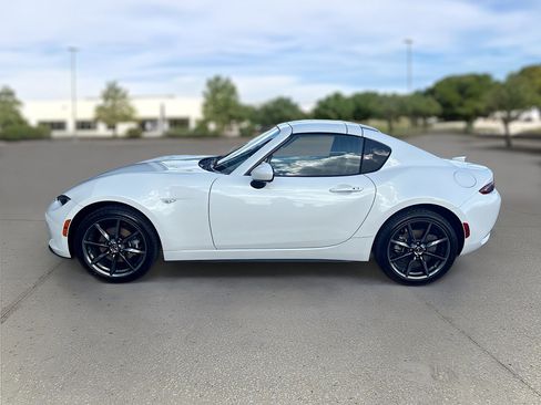 Used 2019 MAZDA MX-5 Miata RF Grand Touring image 5