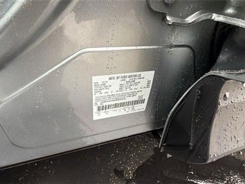 Used 2024 Ford Edge SEL image 33