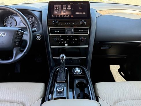 Certified 2023 INFINITI QX80 Premium Select w/ Cargo Package AWD/4WD image 24