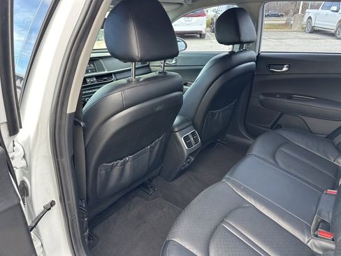 Used 2017 Kia Optima EX image 42
