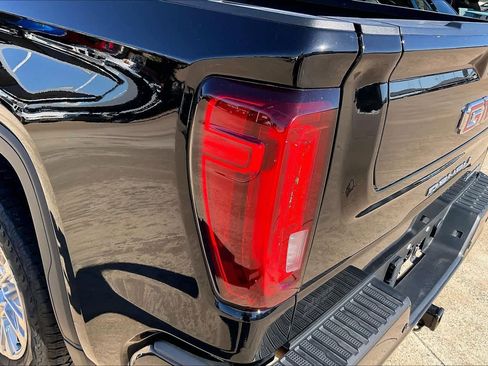 Used 2023 GMC Sierra 1500 Denali AWD/4WD image 28
