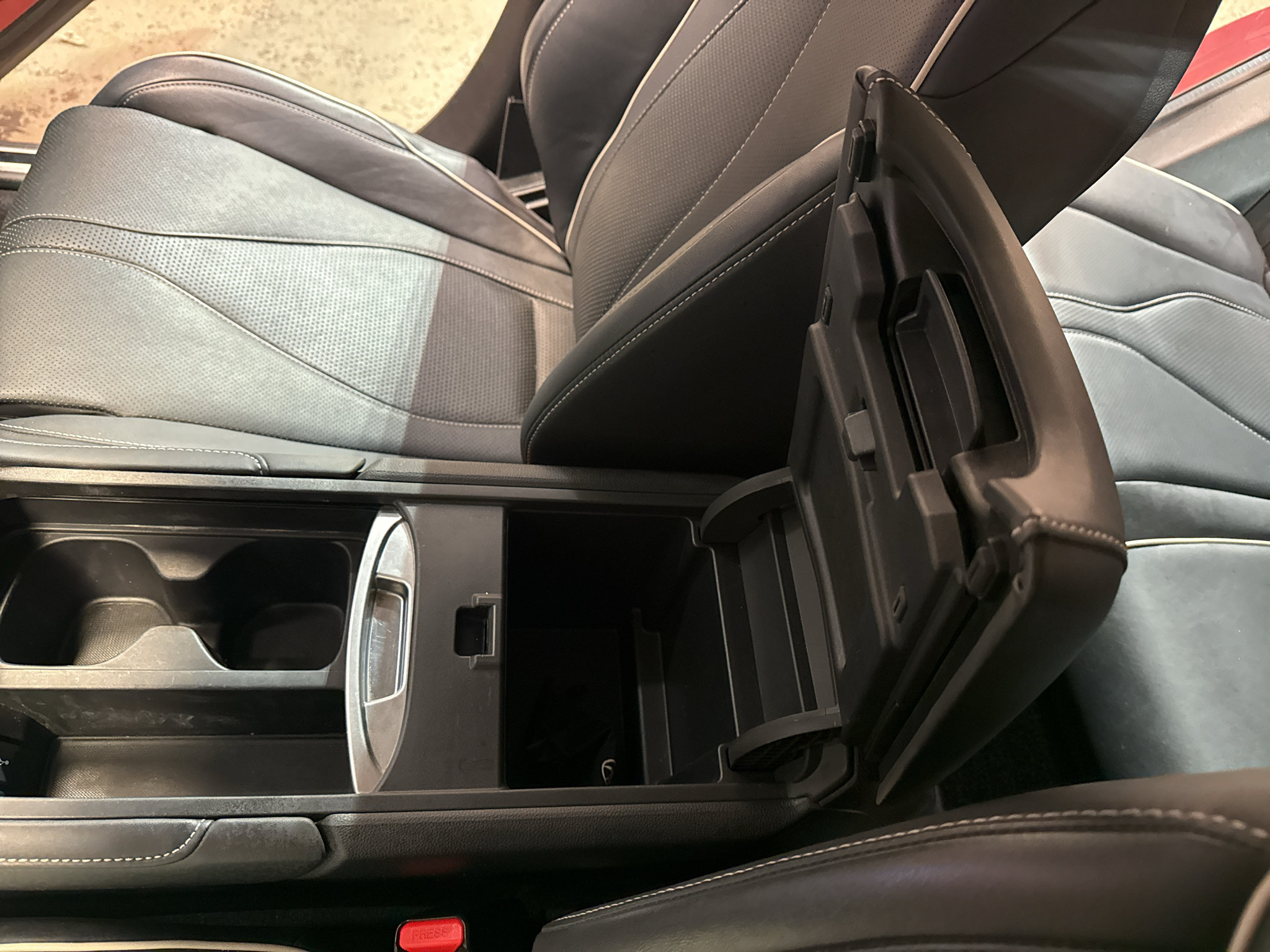 Used 2019 Acura RDX AWD/4WD image 21