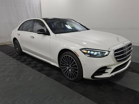 Used 2023 Mercedes-Benz S 500 4MATIC w/ AMG Line image 2