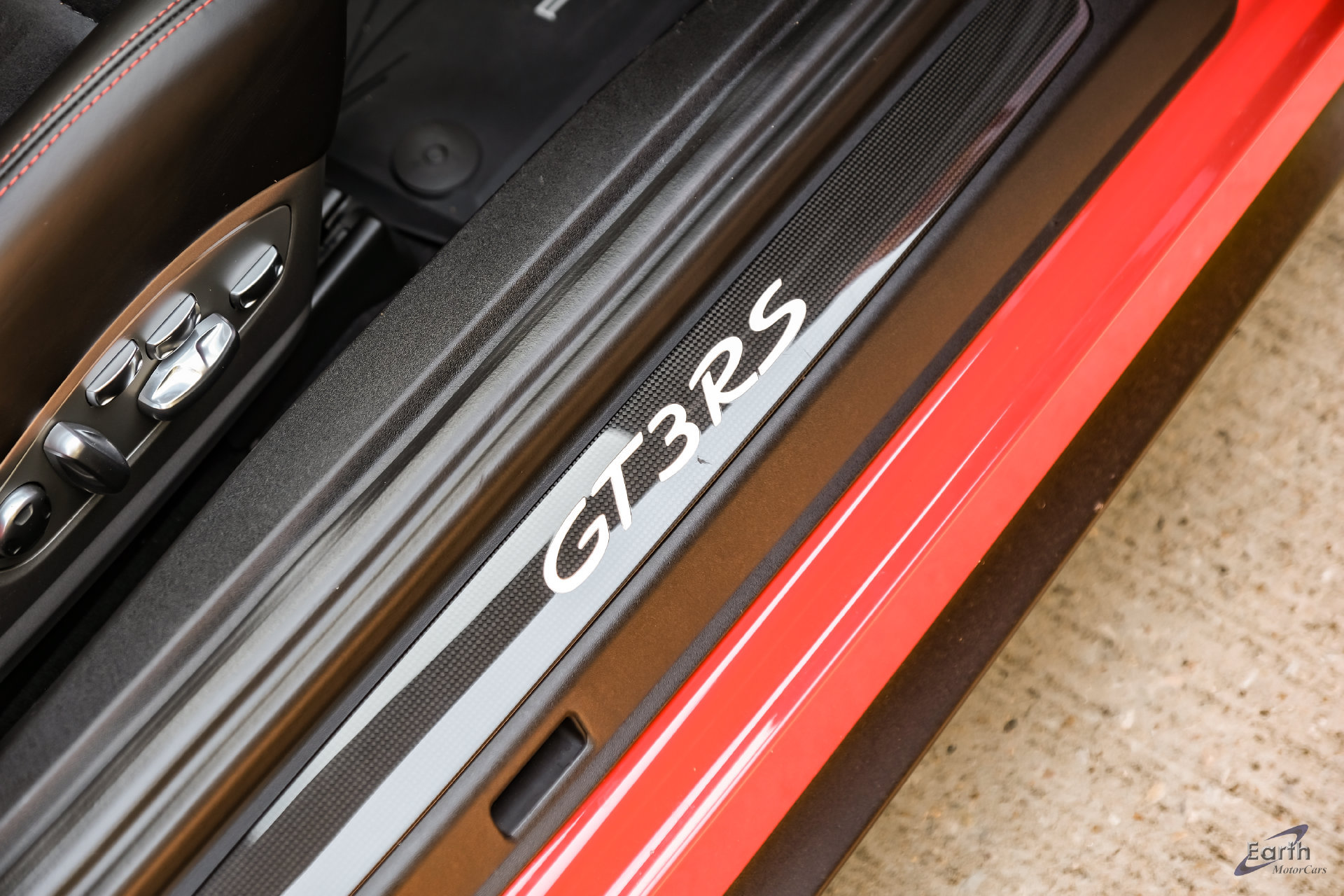 Used 2016 Porsche 911 GT3 RS RWD image 59