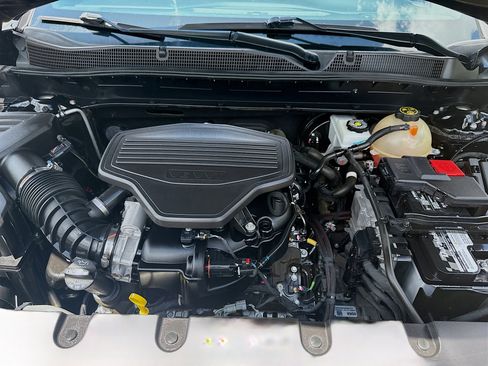 Used 2021 Chevrolet Blazer RS w/ Enhanced Convenience Package FWD image 33